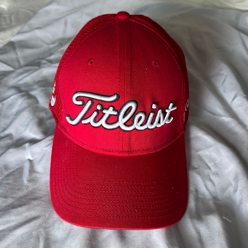 Titleist Pro V1 Red Golf Fitted Hat
